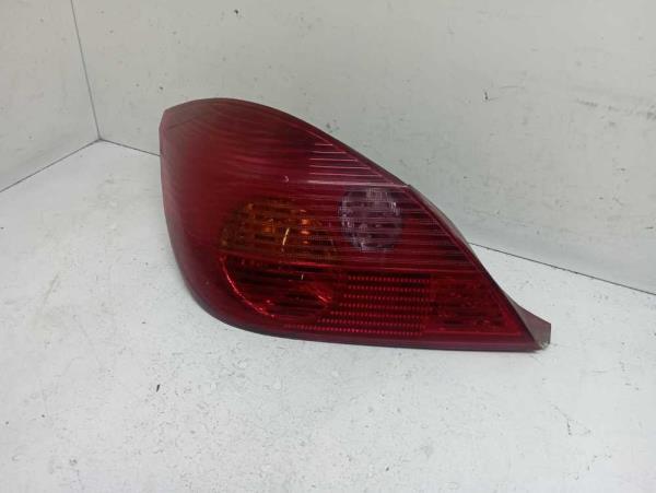 FEU ARRIERE GAUCHE OPEL TIGRA TWIN TOP 2004-2010 - Vue 3